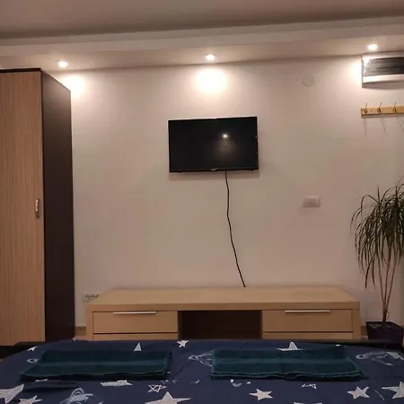 Apartman 23 *